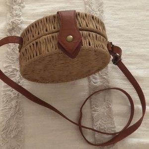 Trendy straw handbag